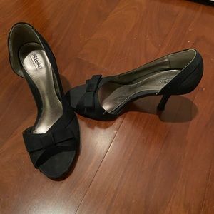 Black shoes high heels